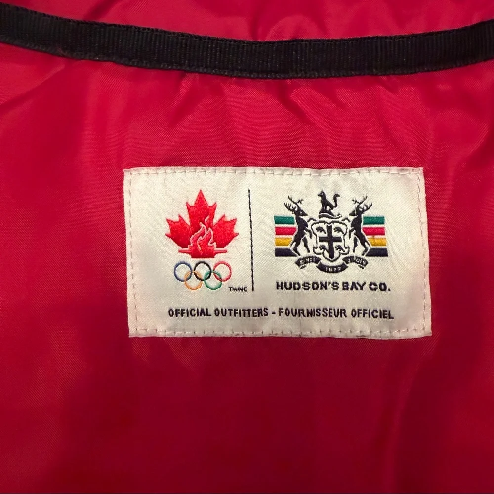 HBC Hudson's Bay Co. Girls' 10 - 12‎ Red TEAM CANADA Olympics Puffer Vest